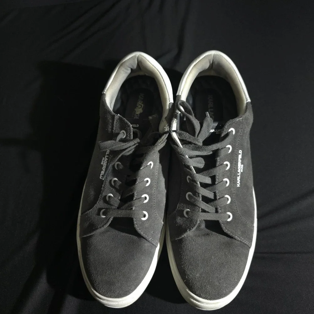 Karl Lagerfeld Paris LF4S1021 Mens 13 Grey Suede Fashion Sneakers Ripple Sole